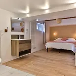 بيت للعطل Maison Familiale La Belle Vie Jacuzzi/sauna سانت جيل كروا دي فيي