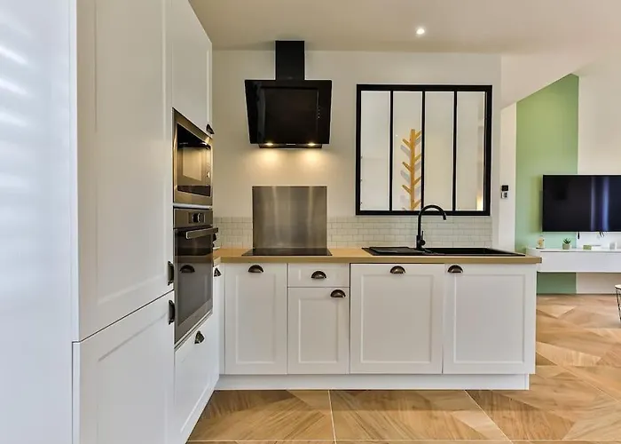 Maison Familiale La Belle Vie Jacuzzi/sauna 圣吉尔-克鲁瓦德维