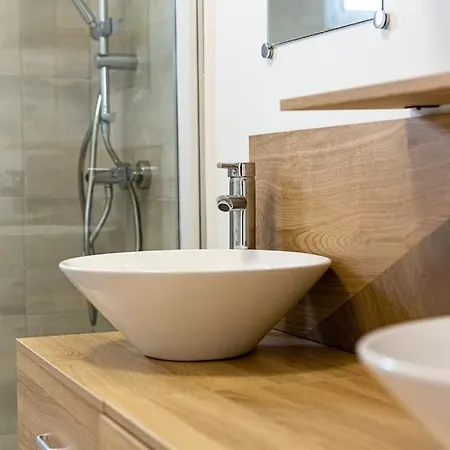 Maison Familiale La Belle Vie Jacuzzi/sauna Hébergement de vacances