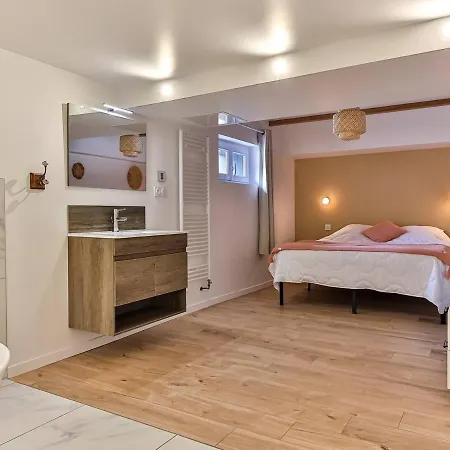 Holiday home Maison Familiale La Belle Vie Jacuzzi/sauna Saint-Gilles-Croix-de-Vie